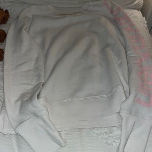 Long sleeve crew neck